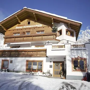https://haus-sonnenschein.saalbachhinterglemmhotels.com